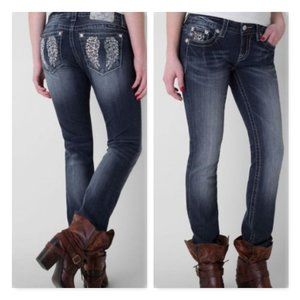 Miss Me Signature Straight Jeans JE8310TR